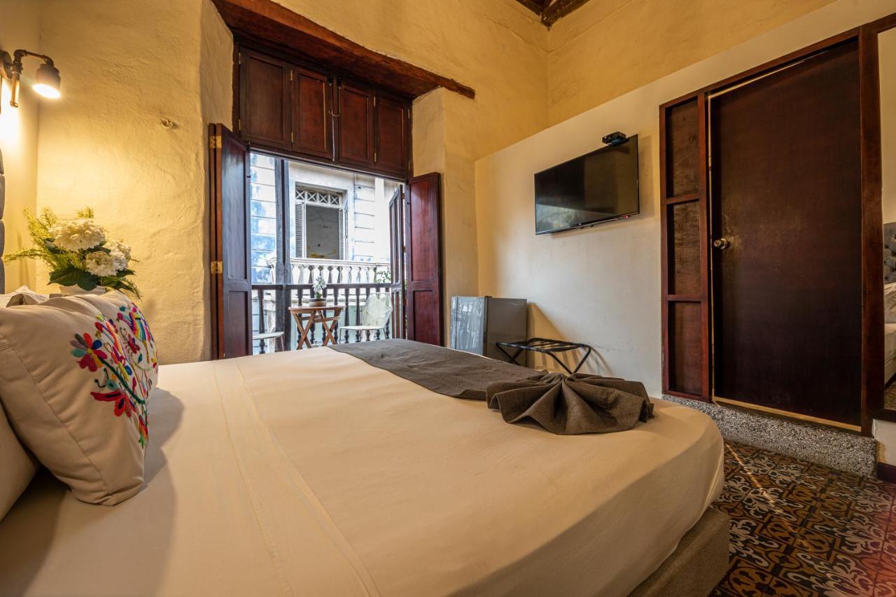 Отель Casa Bugo Centro Historico Картахена Экстерьер фото
