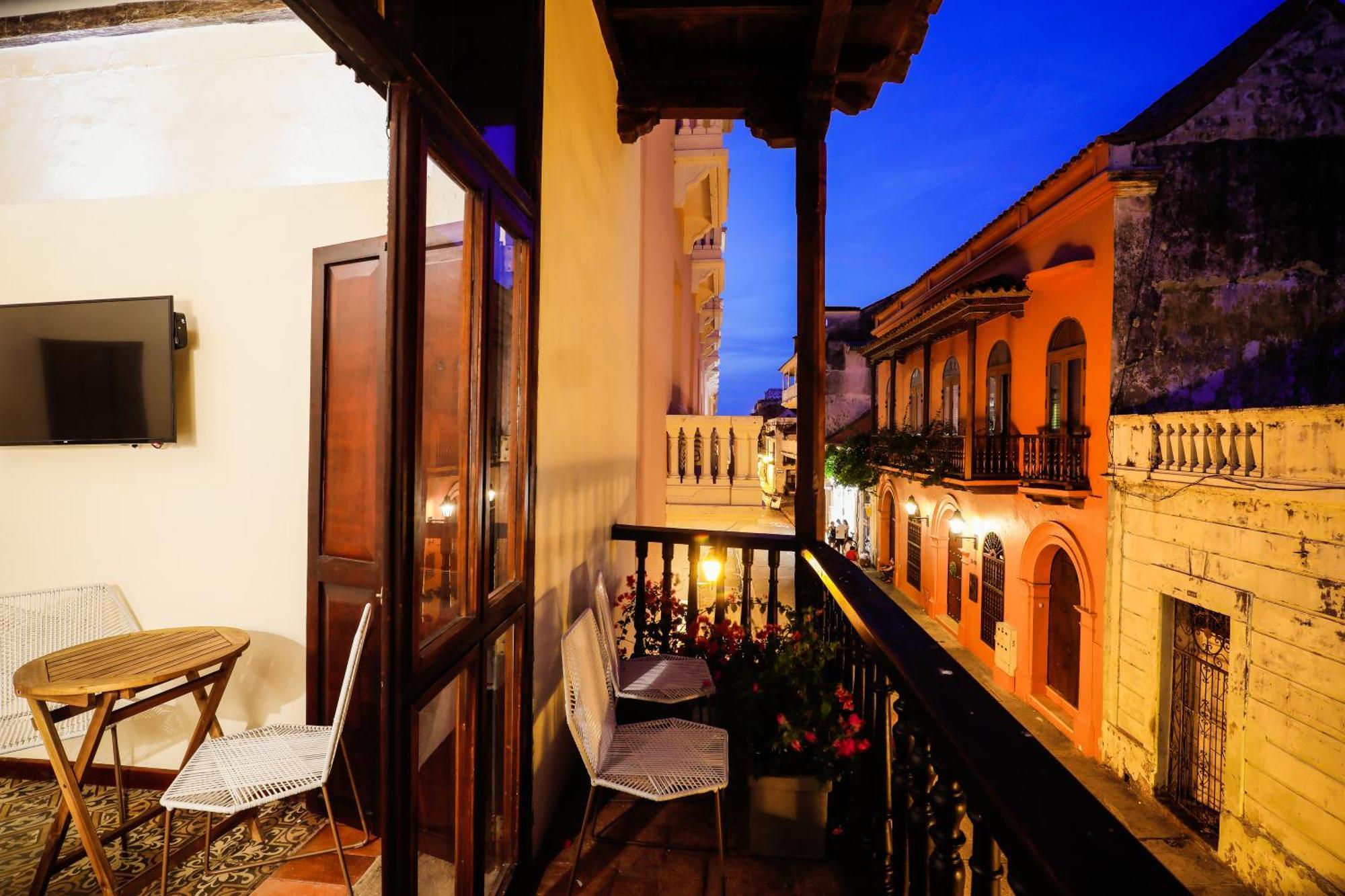 Отель Casa Bugo Centro Historico Картахена Экстерьер фото